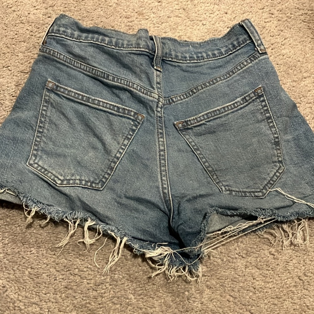 Universal Thread Blue Denim Shorts - Picture 8 of 8